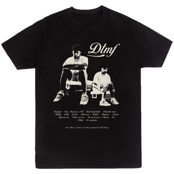 Mesa de trabajo 24-100 Playera Negra Hombre Bad Bunny DTMF Casual Urbano
